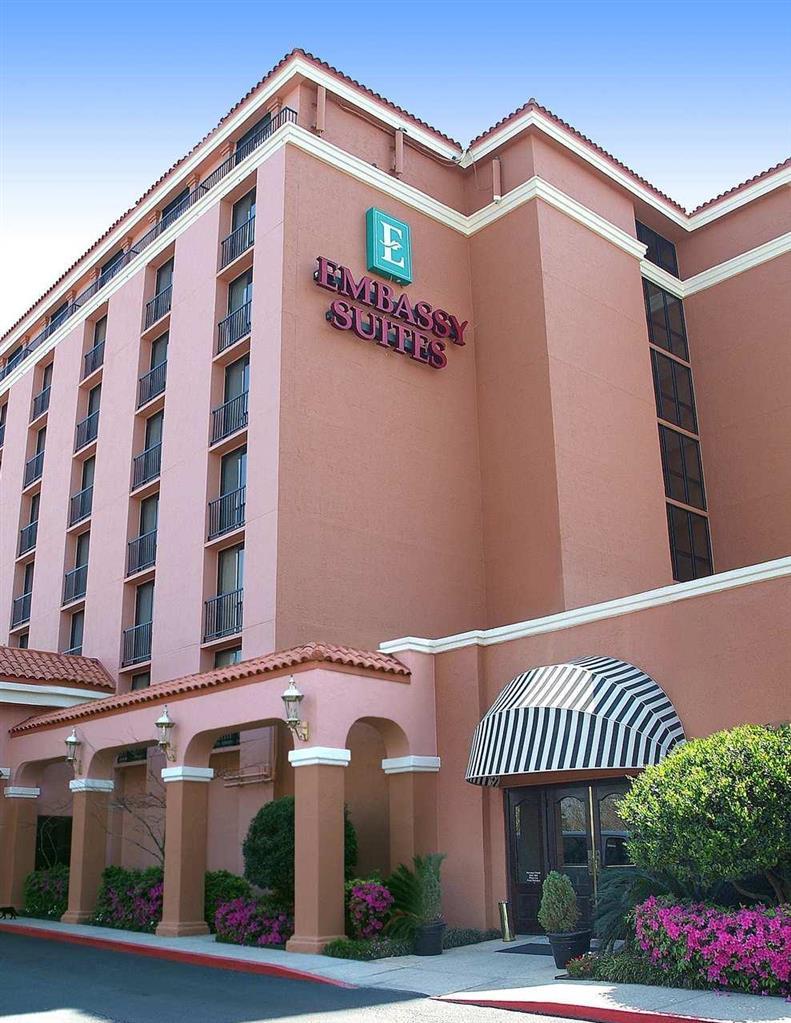 Embassy Suites Батон-Руж Екстер'єр фото